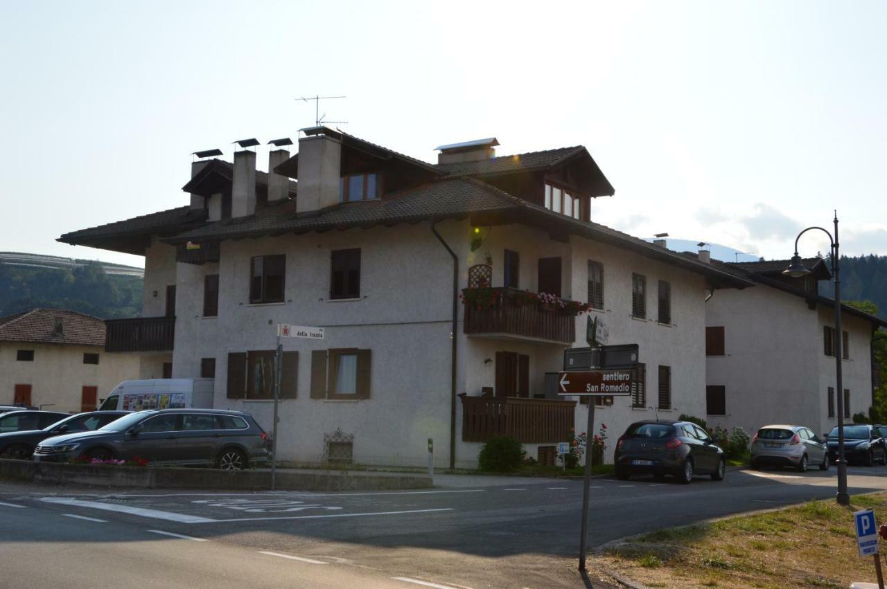 Il Nido Dei Sogni Sanzeno Apartamento Exterior foto
